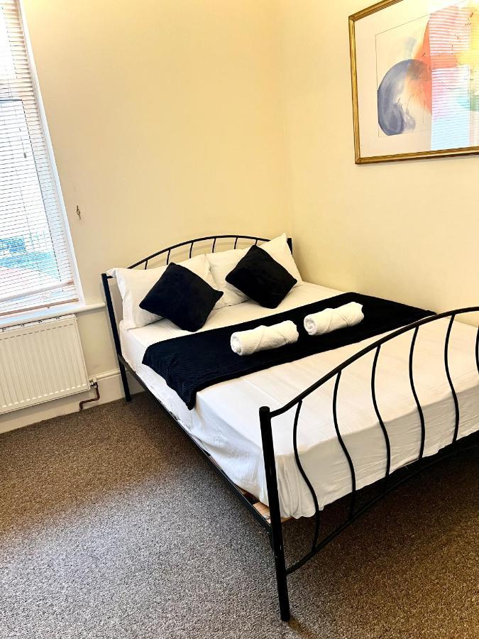 Aldgate Holiday Rooms 伦敦 外观 照片