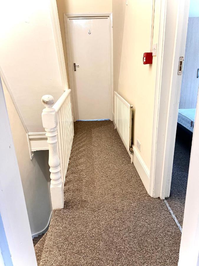 Aldgate Holiday Rooms 伦敦 外观 照片