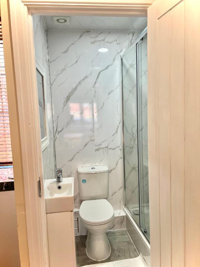 Aldgate Holiday Rooms 伦敦 外观 照片